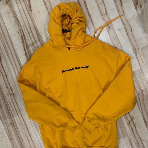 H&M Other - Men H&M “Through The Night” Hoodie Sz M